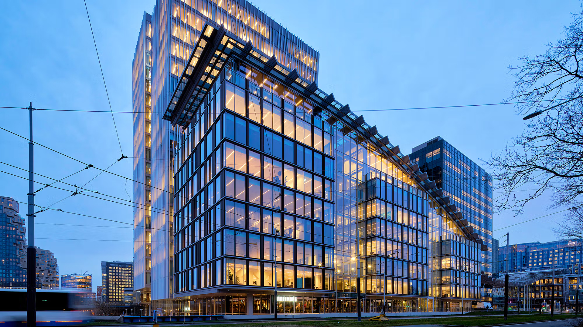 share-architects.com-project-slider-world-trade-center-amsterdam-kosovo