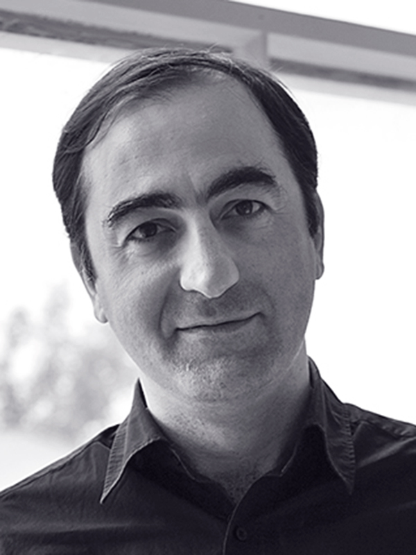 Nikoloz Japaridze